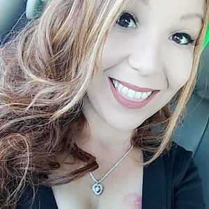 Meet your Posher, Kassandra